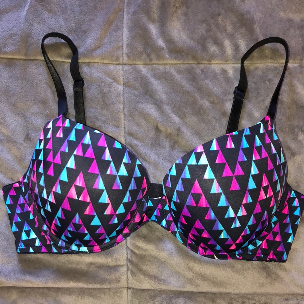 Victoria Secret PINK Push Up Bra